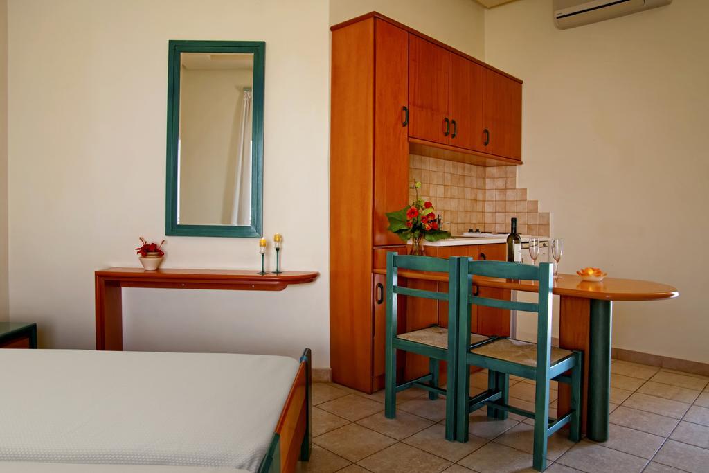 Papadakis Aparthotel Georgioupoli Exterior foto